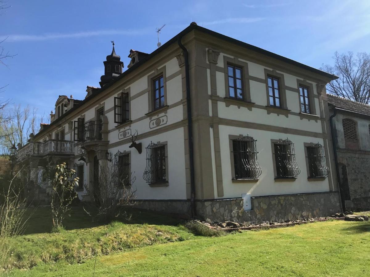 Zamecek Zdiky - Knizeci Apartman Bujanov Exterior foto